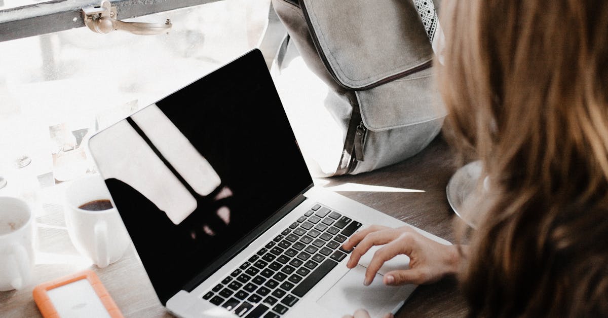 Best Practices for Desk and Surface Sanitisation in the Workplace